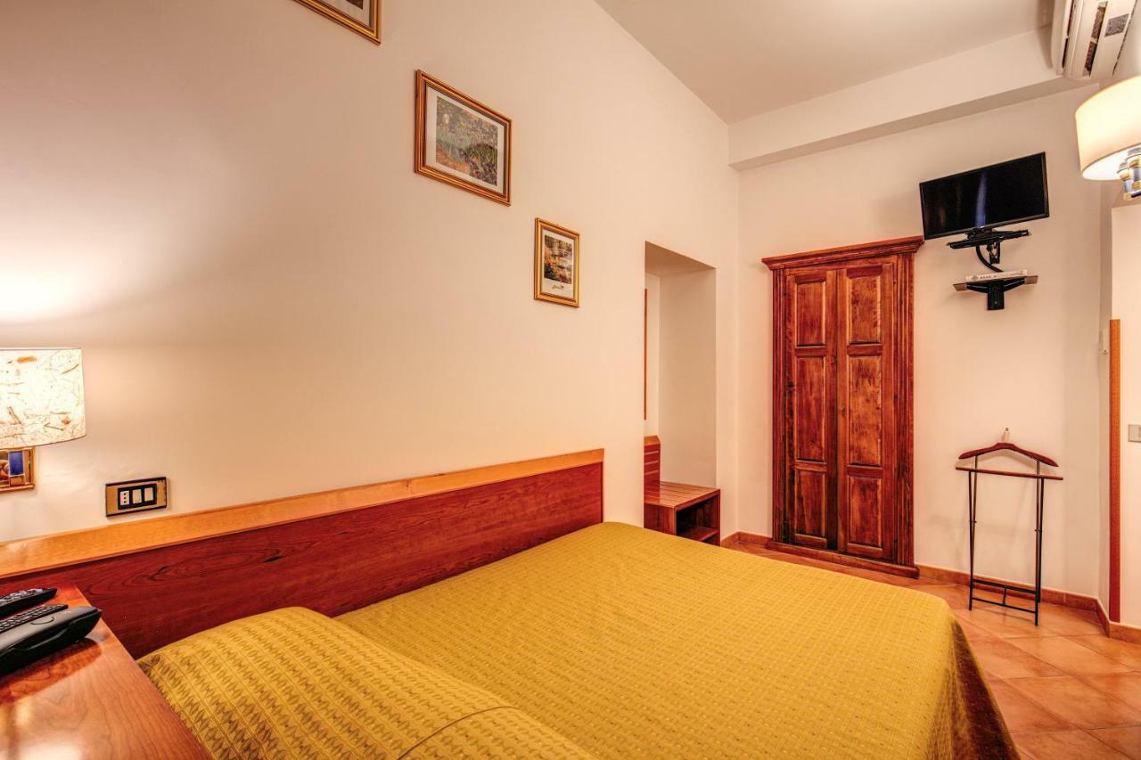 Hotel Gea Di Vulcano Roma Exterior foto